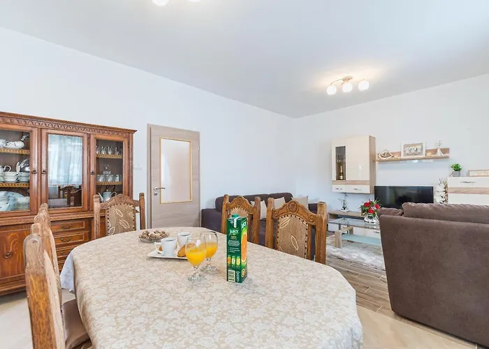 Tea * Privlaka (Zadar)